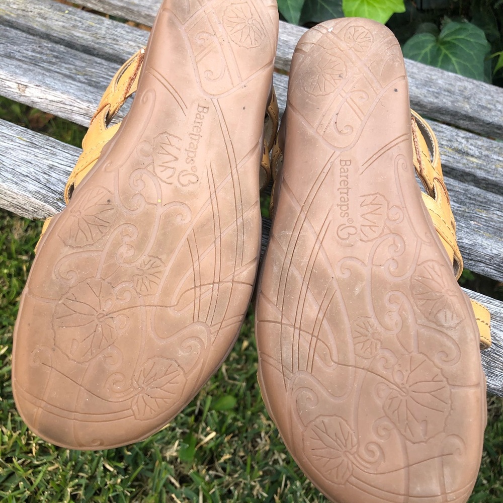 Sandals - Picture 7 of 8